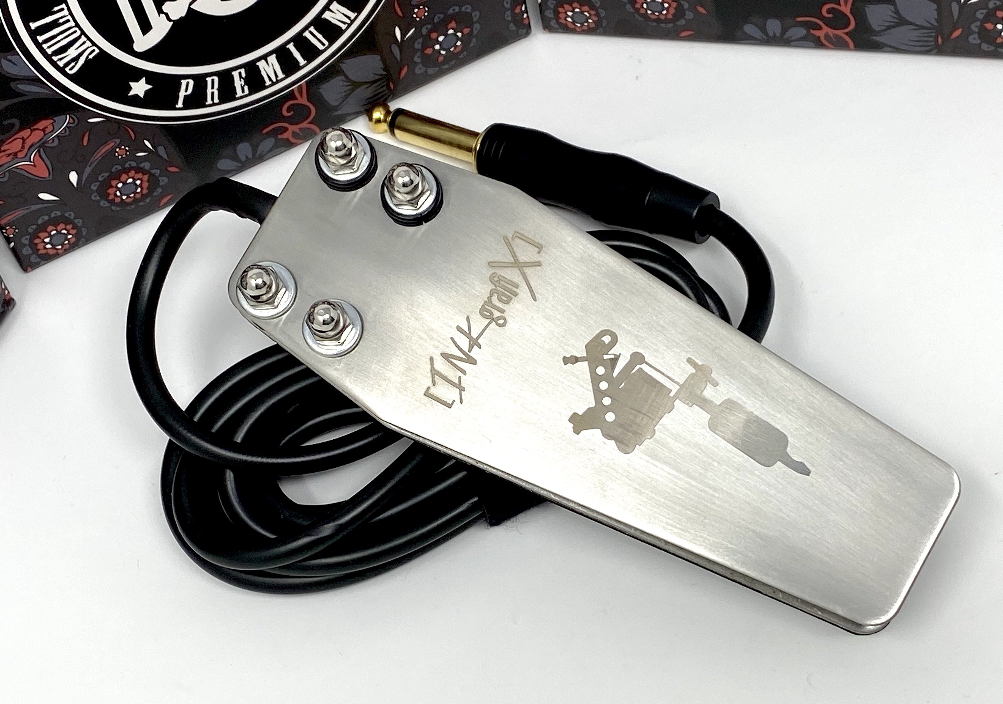 fuschalter-inkgrafix-skulldna-2
