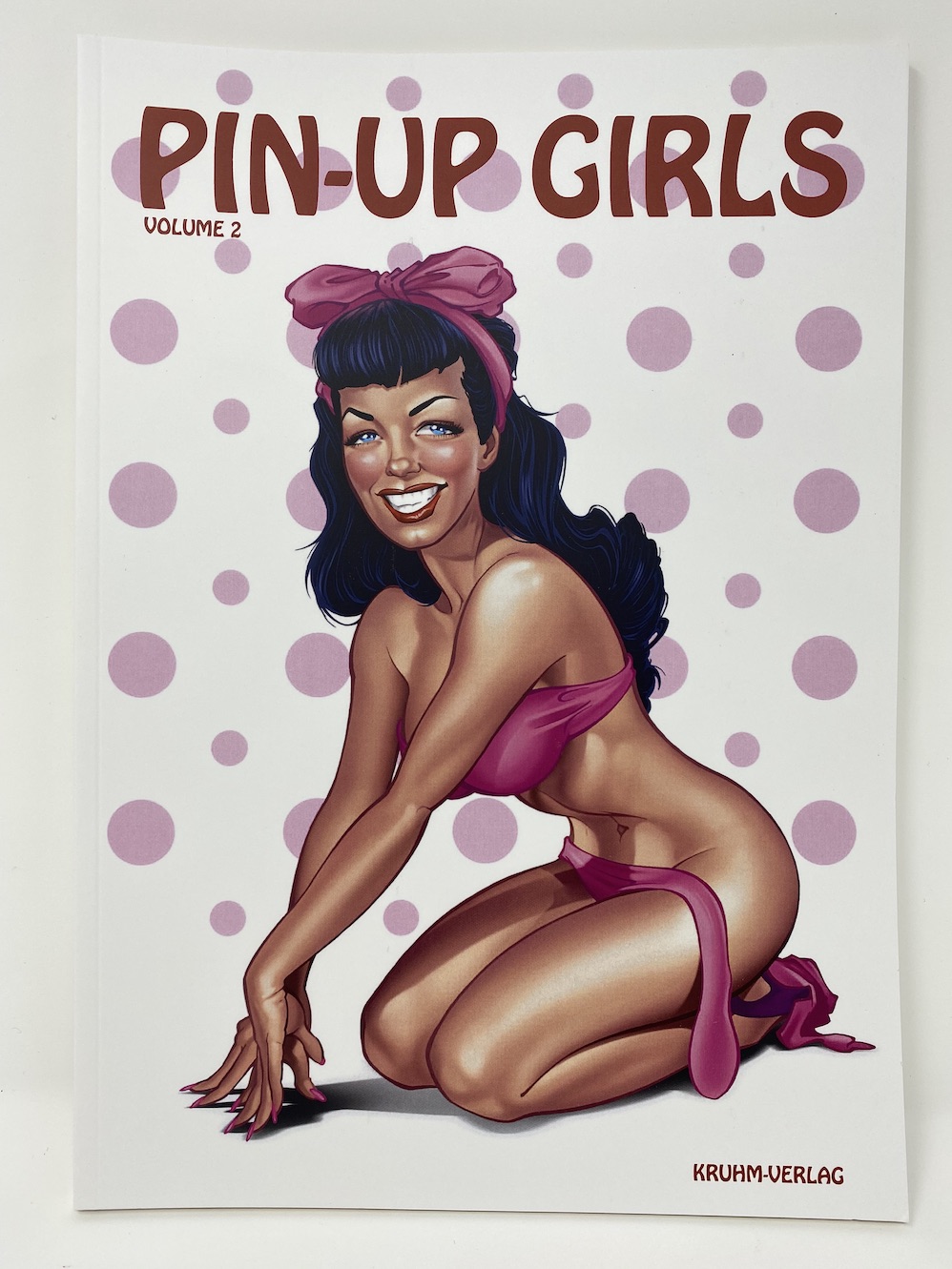heft-pinup-1