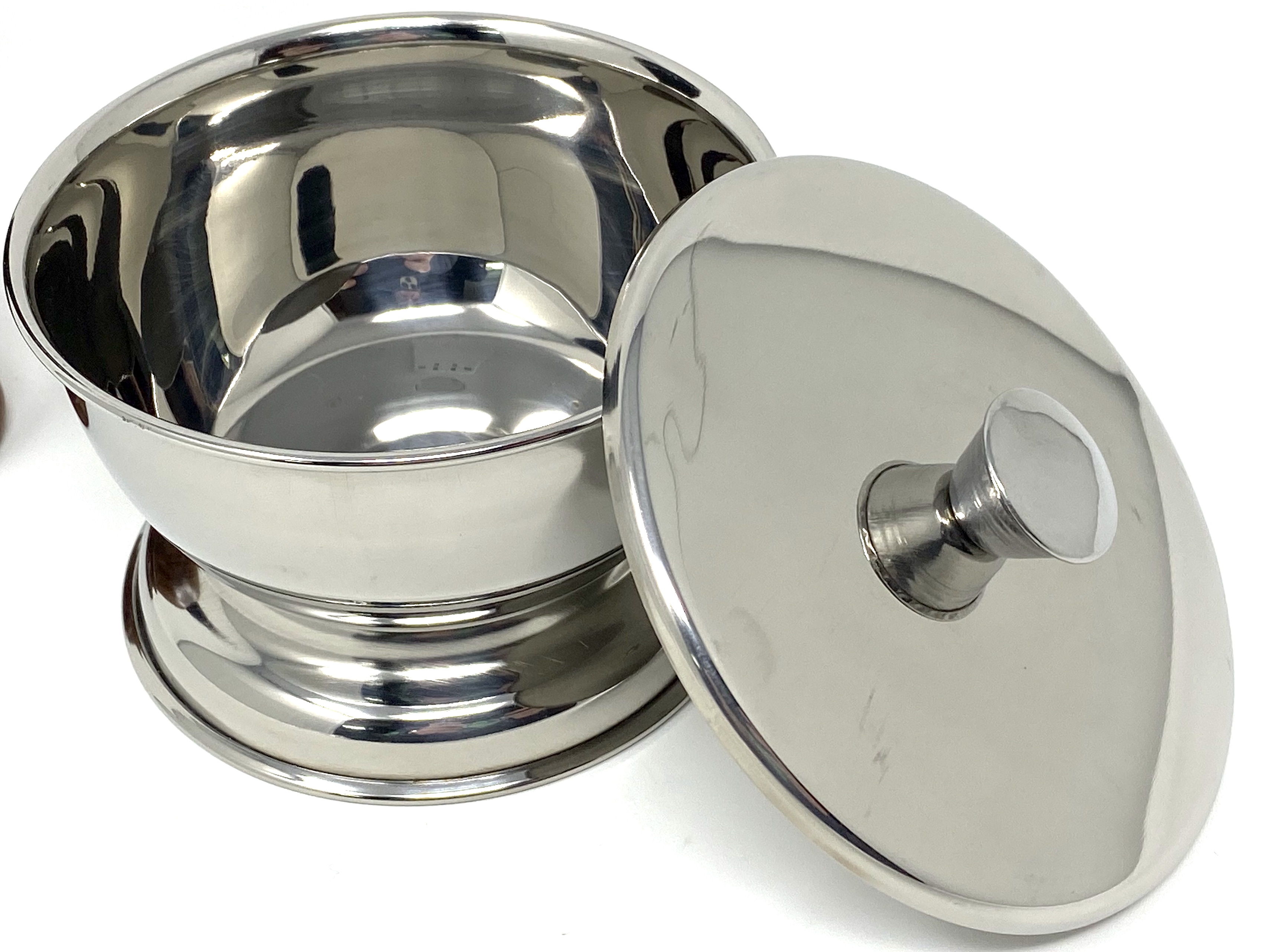 rasierbecher-metall-2