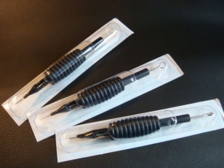 INKgrafiX® - Flach FLAT F - Einweggriff + Nadel steril - Schwarz Silikon - 5 Stück 